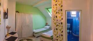 Отели типа «постель и завтрак» SZÁSZ&SZÁSZ PANZIÓ Георгени Двухместный номер с 2 двуспальными кроватями-7